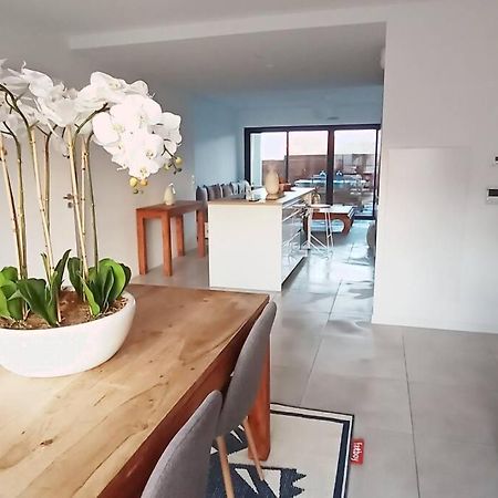 Loft Standing 100 M2 A 200 Metres De La Plage Apartment Lacanau Bagian luar foto