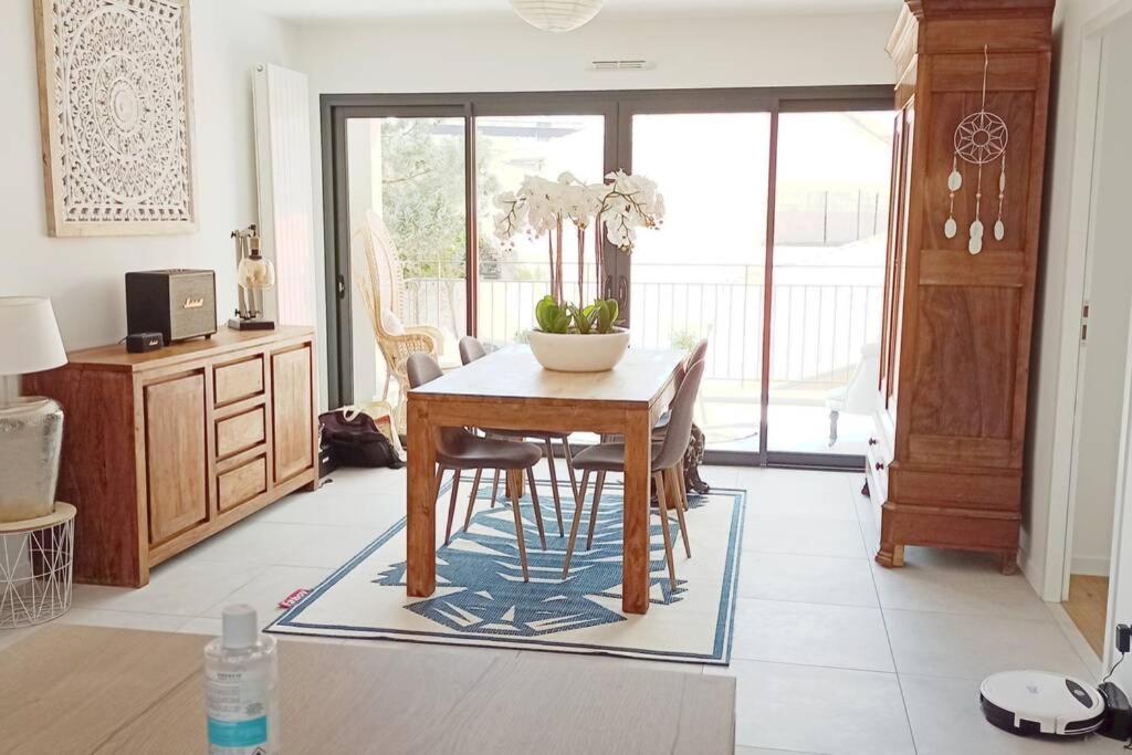 Loft Standing 100 M2 A 200 Metres De La Plage Apartment Lacanau Bagian luar foto