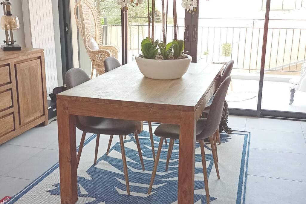 Loft Standing 100 M2 A 200 Metres De La Plage Apartment Lacanau Bagian luar foto